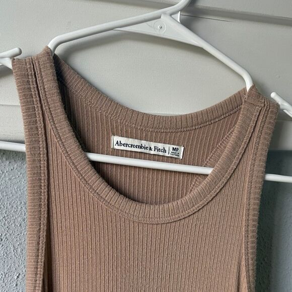 Abercrombie & Fitch Ribbed Jersey Knit tank Midi Dress - Picture 4 of 9